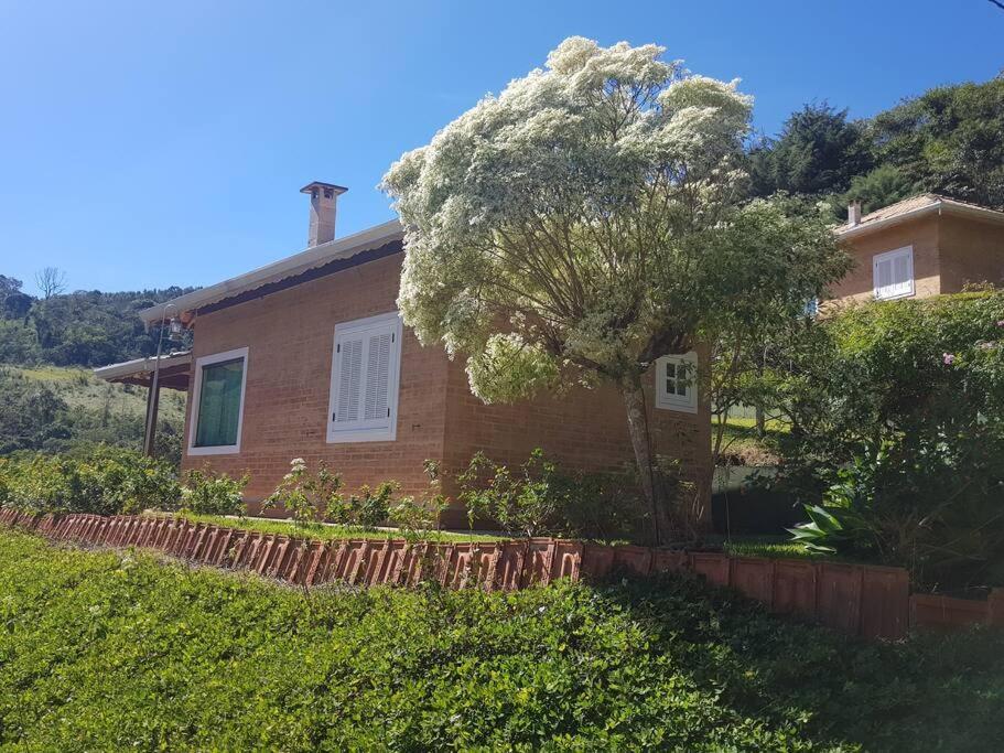 Recanto Dos Beija Flores, Chale Lantana B Monte Alegre do Sul Ngoại thất bức ảnh