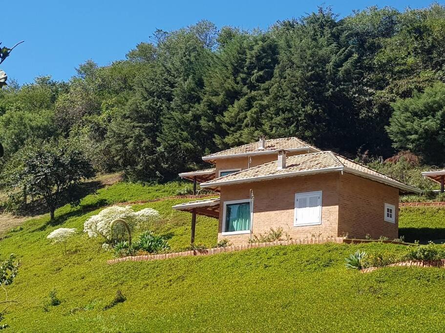 Recanto Dos Beija Flores, Chale Lantana B Monte Alegre do Sul Ngoại thất bức ảnh