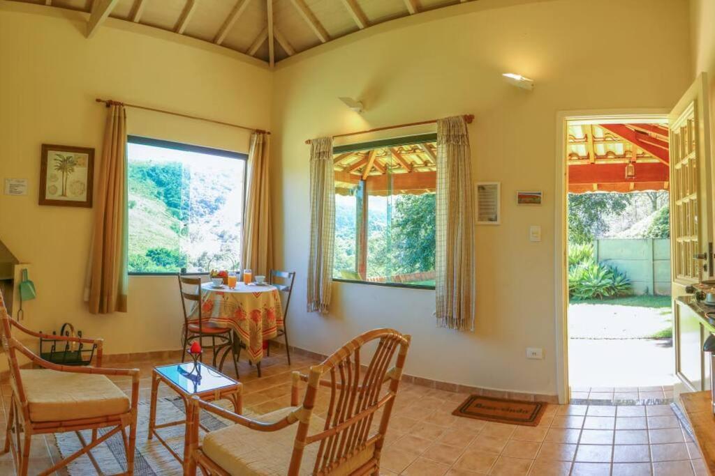 Recanto Dos Beija Flores, Chale Lantana B Monte Alegre do Sul Ngoại thất bức ảnh